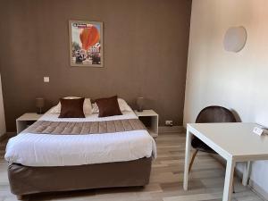 Hotels Hotel Alpes Cevennes : photos des chambres