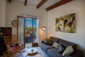 Villas Villa bodri, maison en pierre avec vue mer et piscine chauffee : Villa 2 Chambres