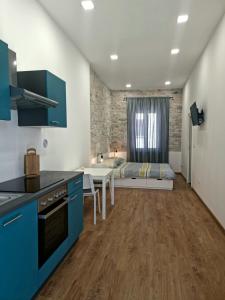 Central Studio Apartment