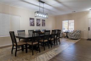 OFF THE STRIP 5Bed 3bath with private salt pool and hot tub and EV station