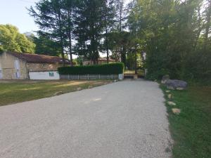 Maisons de vacances Domaine La Buissiere Duravel 