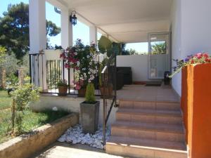 Detached Apartment few minutes from city center