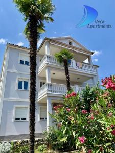 VeLa Apartments 
