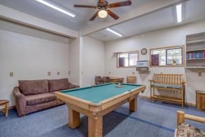 Mugho 10 - Meredith Lodging