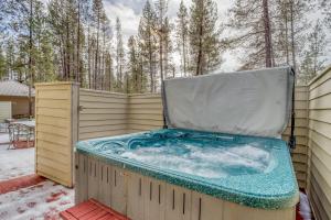 Mugho 10 - Meredith Lodging