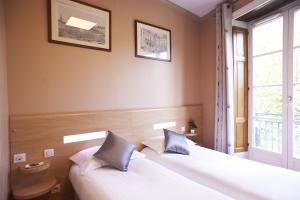 Hotels Logis Hotel Duquesne : photos des chambres