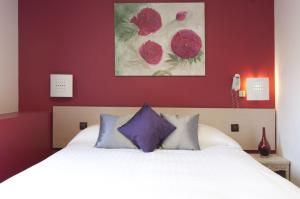 Hotels Logis Hotel Duquesne : photos des chambres