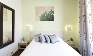 Hotels Logis Hotel Duquesne : photos des chambres