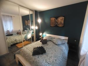 Appartements Centre ville Menton 4 couchages et equipements bebe : photos des chambres