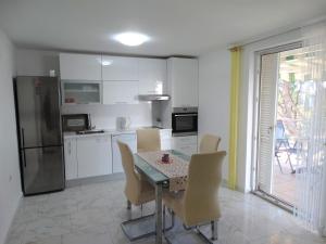 Apartman Selce 30310 - Visnja selce 