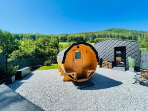 Voralpen Lodge - Ferienhaus mit Gym, Sauna & Hot Tub