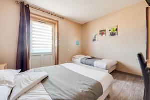 Hotels Rev'Hotel : photos des chambres