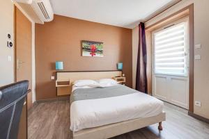 Hotels Rev'Hotel : photos des chambres