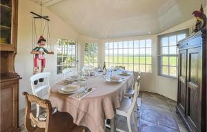 Amazing Home In Graauw