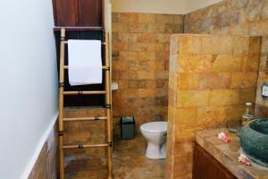 Phòng Đôi Loại Sang (Deluxe Double Room)