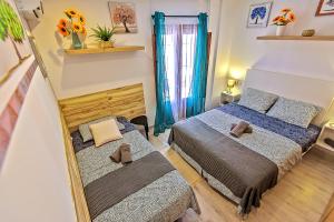 Plaza Herrería Central Apartments with Balconies