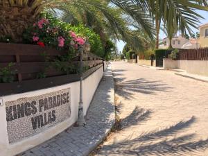 Exellent 3 bedroom Villa in Coral Bay