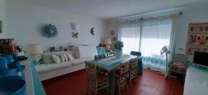 Sunset Blue House img10