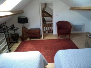 10km to Disneyland - Terrace Parking & Sleeps 4