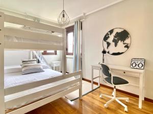 Housing León Casa con Jardín