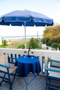 Dreams Apartments - Katelios,Santa Barbara beach