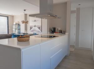 Magnificent frontline golf Penthouse 600 meters from the beach