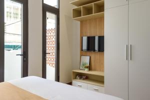 Cozrum Homes - June Corner