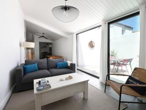 Maisons de vacances Maison Les Portes-en-Re, 3 pieces, 4 personnes - FR-1-434-98 : photos des chambres