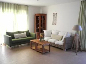 SEASIDE APARTMENTS - MOSSY GREEN - Windeby