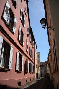 Appartements LITTLE MAMA including a parking space at 100 meters : photos des chambres