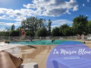 Appartements Au 27 Repaire du soleil, T3 RD Jardin avec piscines : photos des chambres