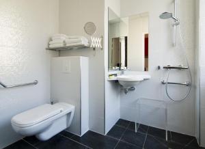 Hotels Hotel Carre Vieux Port : photos des chambres