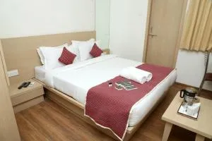 Tulsi Rooms N Banquite - Gondal