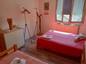 B&B / Chambres d'hotes Villa Detente Dauphinoise : Chambre Double