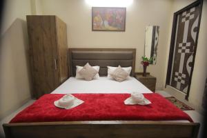 Hotel G M FORUM