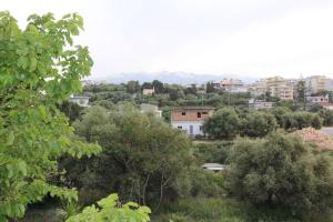 Άνετο και πολυτελές οροφοδιαμέρισμα 2