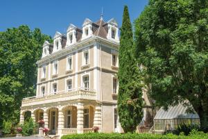 Complexes hoteliers Club Vacances Bleues Domaine de Chateau Laval : photos des chambres