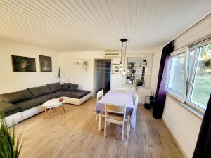 Apartments Buktenica