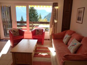 Apartment Centaure B RS 2 by Interhome