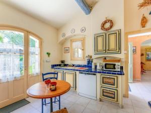 Maisons de vacances Holiday Home La Noria by Interhome : photos des chambres