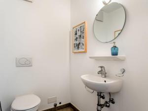 Apartment Cook P5-3 by Interhome