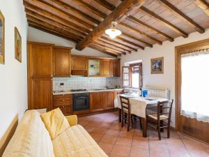 Apartment Le Buche-4 by Interhome