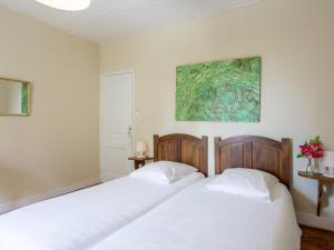 Maisons de vacances Holiday Home La Haute Gilberdiere - SIY400 by Interhome : photos des chambres