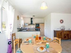 Maisons de vacances Holiday Home Ker Laouen - KER214 by Interhome : photos des chambres