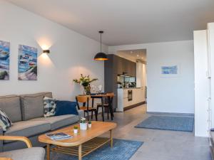 Apartment Residenza Monte Bré - Apt-204 Haus2 by Interhome