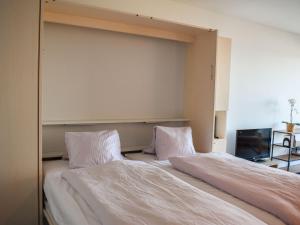 Apartment Residenza Monte Bré - Apt-204 Haus2 by Interhome