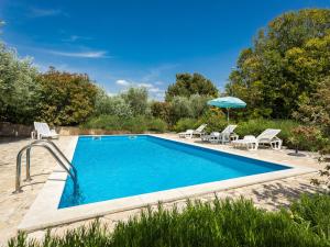 Apartment Giuliano-4 by Interhome 