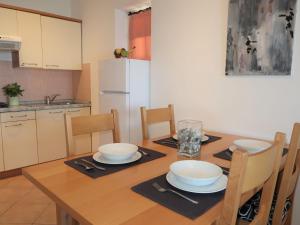 Apartment Ulika by Interhome