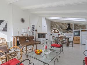 Apartment Lunaria by Interhome