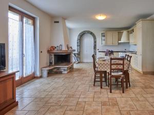 Apartment Roberta-2 by Interhome